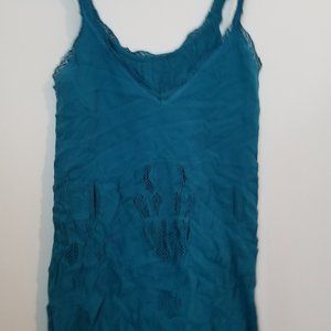 Lace set. Vintage. Chic!